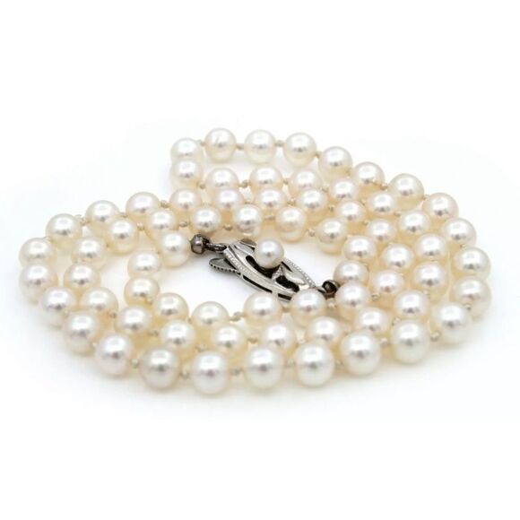 18" MIKIMOTO Akoya 5mm Pearl Necklace Sterling Silver Clasp - Picture 3 of 12